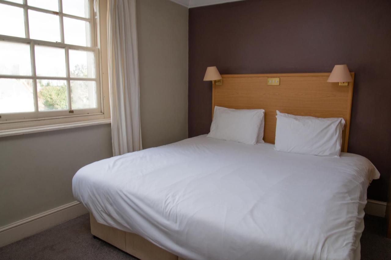 Royal Hotel, Bar & Grill Purfleet Extérieur photo